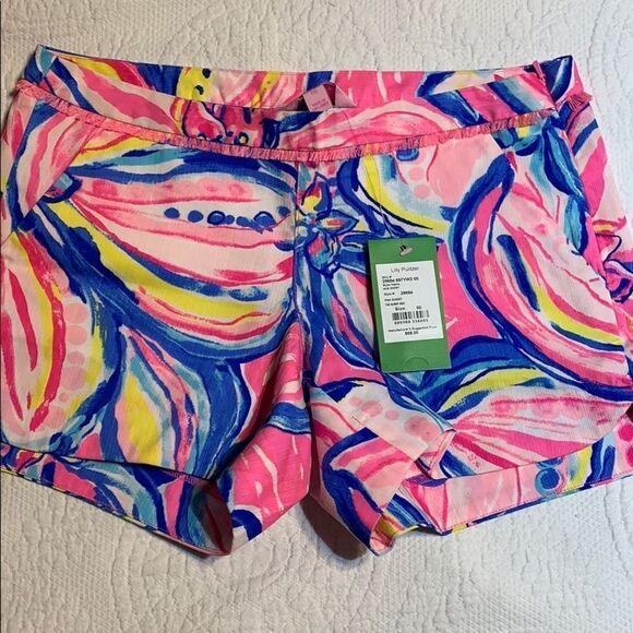 Lilly Pulitzer Adair shorts. 00 - Picture 5 of 8